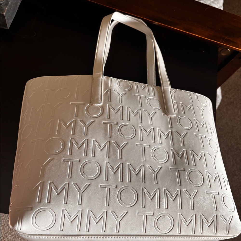Tommy Hilfiger Embossed White Laptop Bag